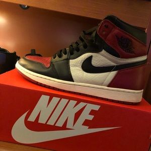 ❌SOLD❌Jordan Retro 1 “Bred Toe” 2017 Release